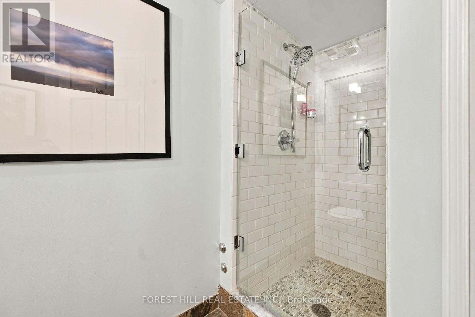 229- 109 Front Street East, Toronto, ON photo 18