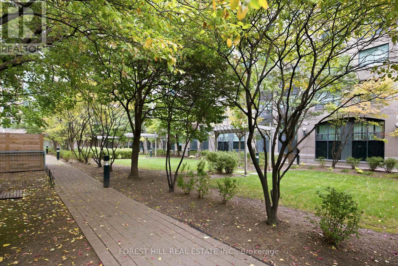229- 109 Front Street East, Toronto, ON photo 25