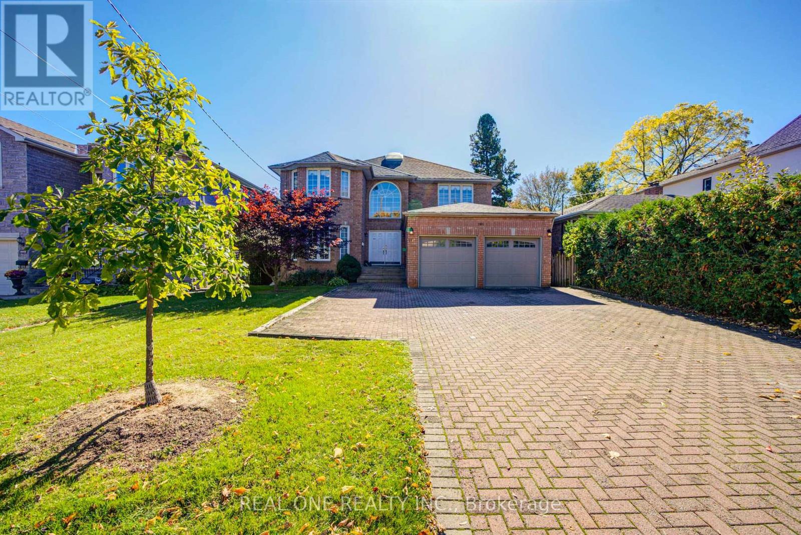 261 Mckee Avenue, Toronto, ON