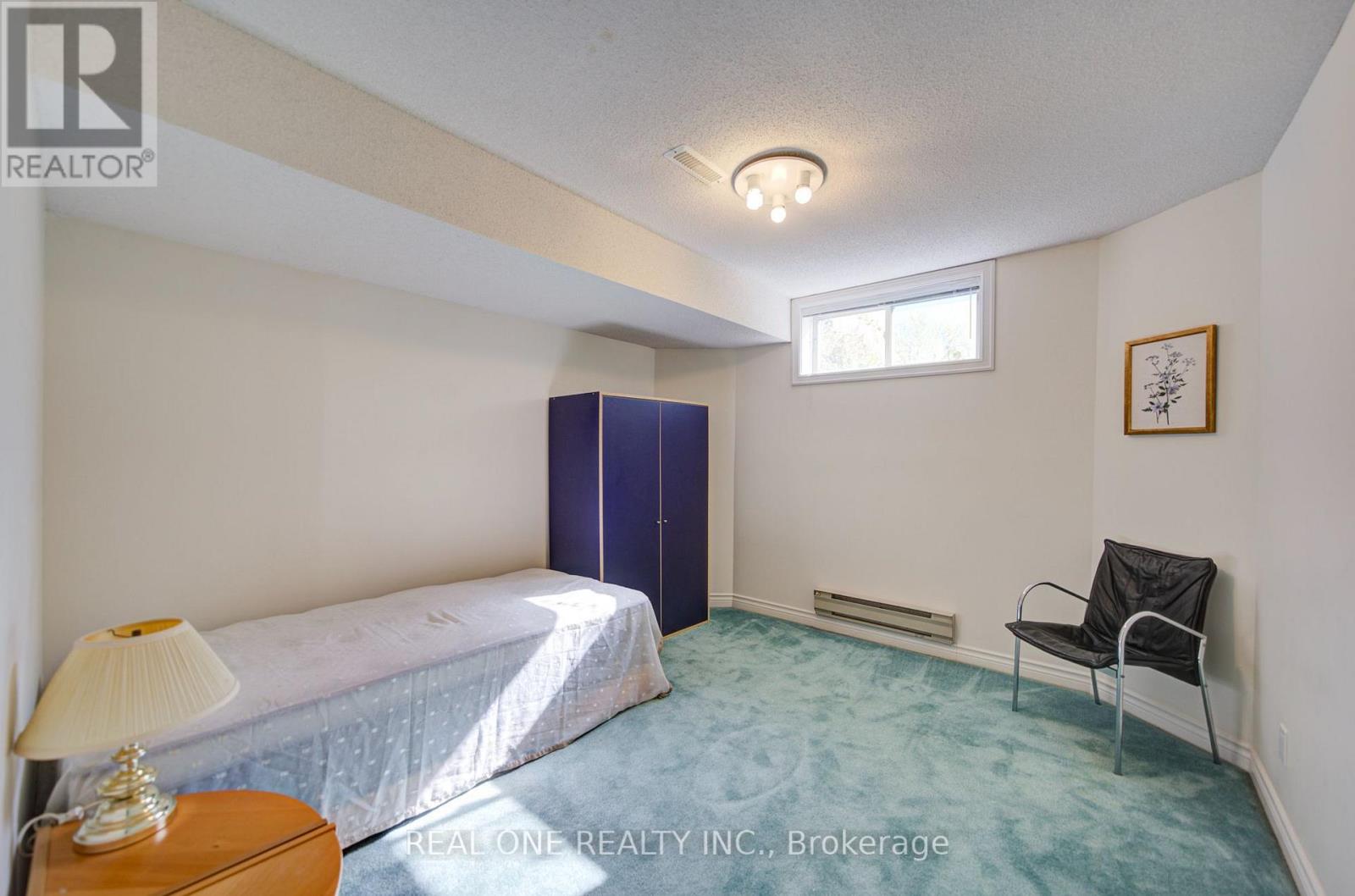 261 Mckee Avenue, Toronto, ON photo 38