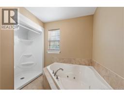 138 East Street, photo 11