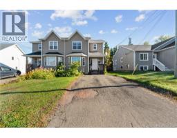 138 East Street, photo 17