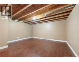 138 East Street, photo 24