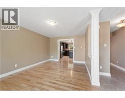 138 East Street, photo 7