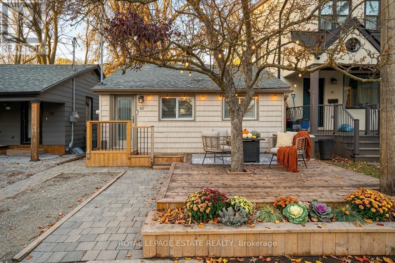 60 HAIG AVENUE, Toronto (Birchcliffe-Cliffside)