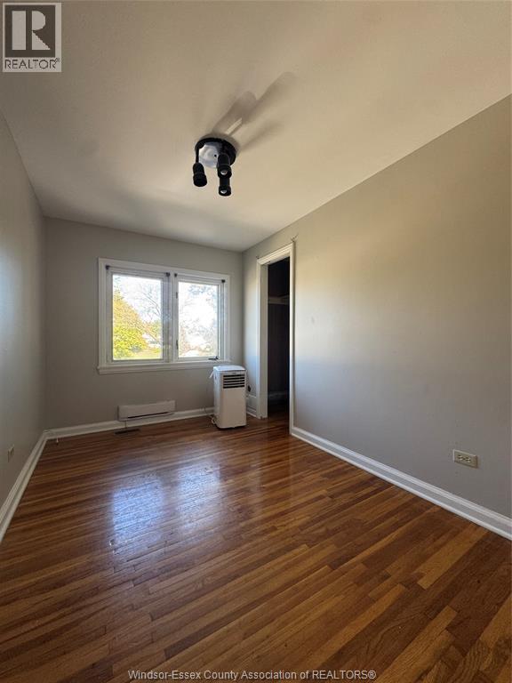 2267 COLLEGE, Windsor — photo 10