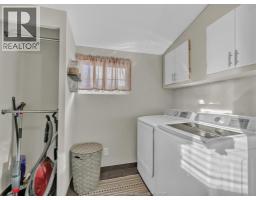 719 Hildegarde, Windsor, ON N8X2Z9 Photo 16