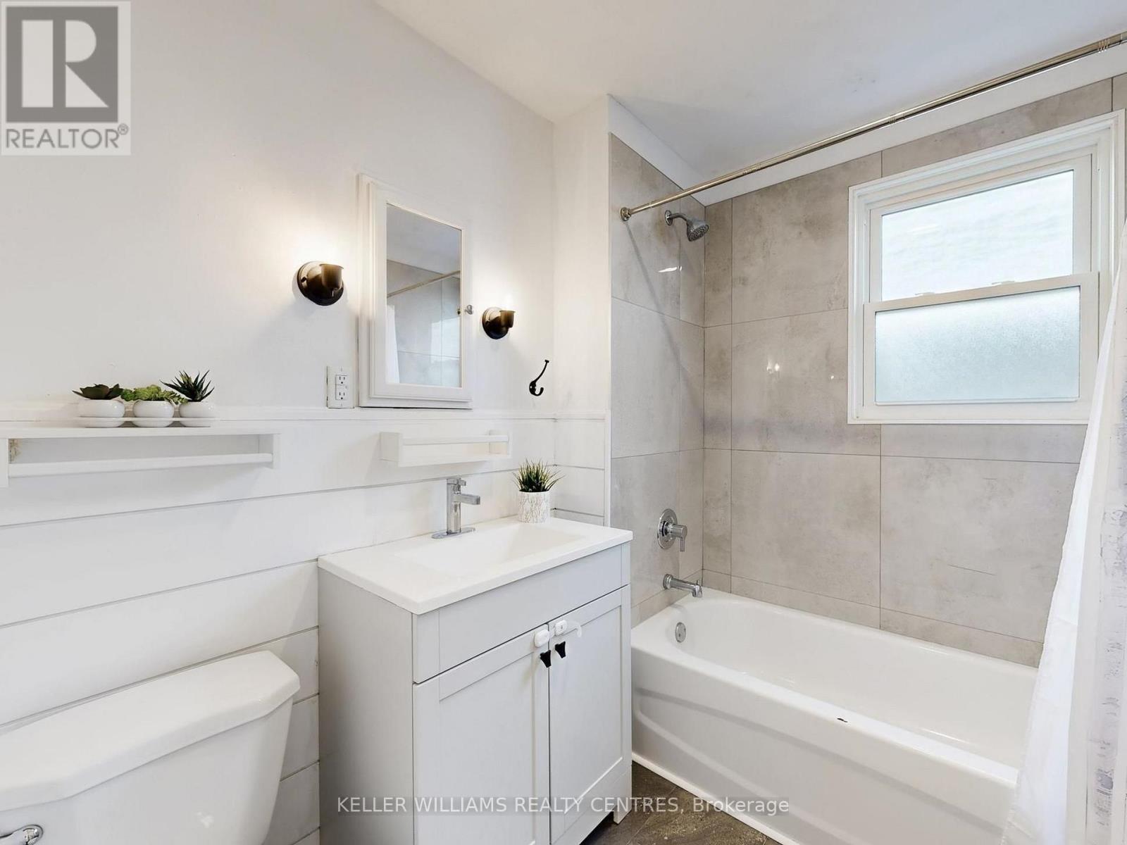 24 Goldie Drive, Orillia, ON photo 13