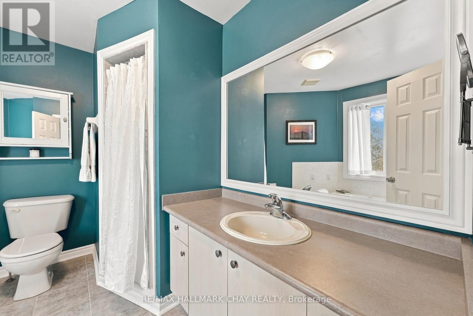 17 SHERWOOD COURT - 18