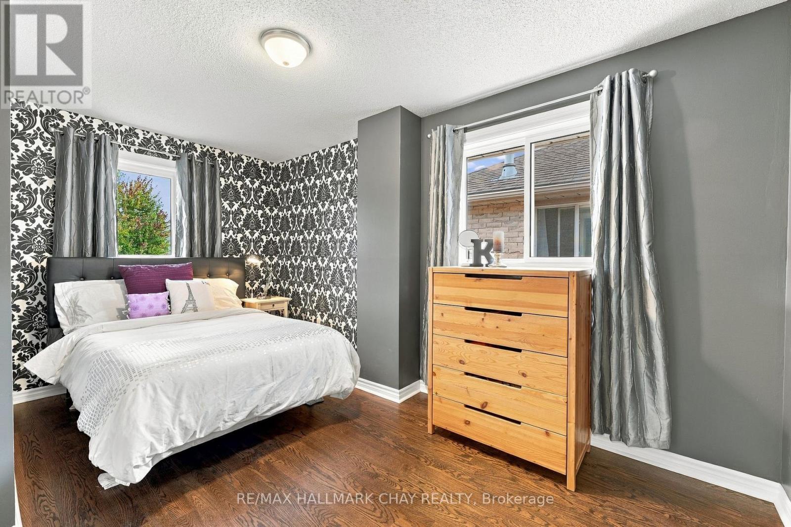 17 Sherwood Court, Barrie, ON photo 21