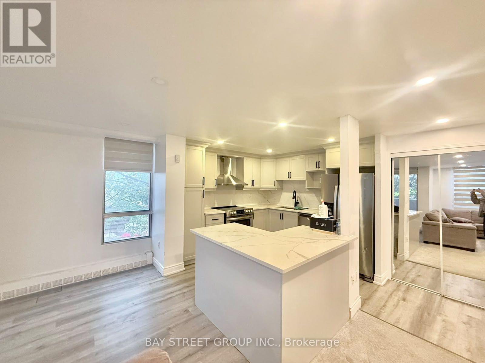 1705 McCowan Unit 203 photo 3
