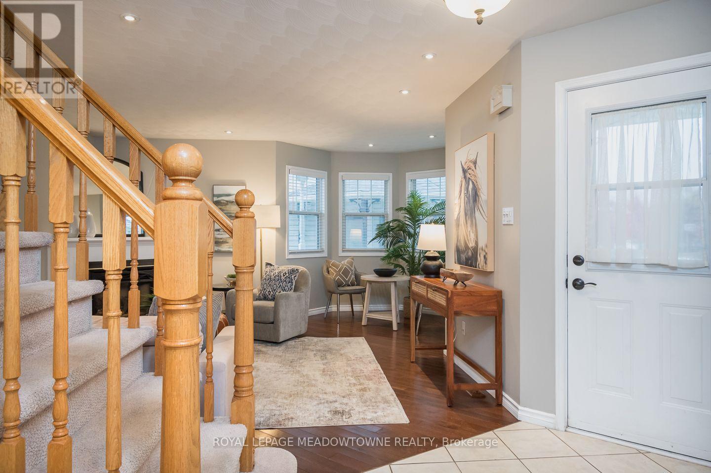 89 Dairy Drive, Halton Hills, ON photo 5