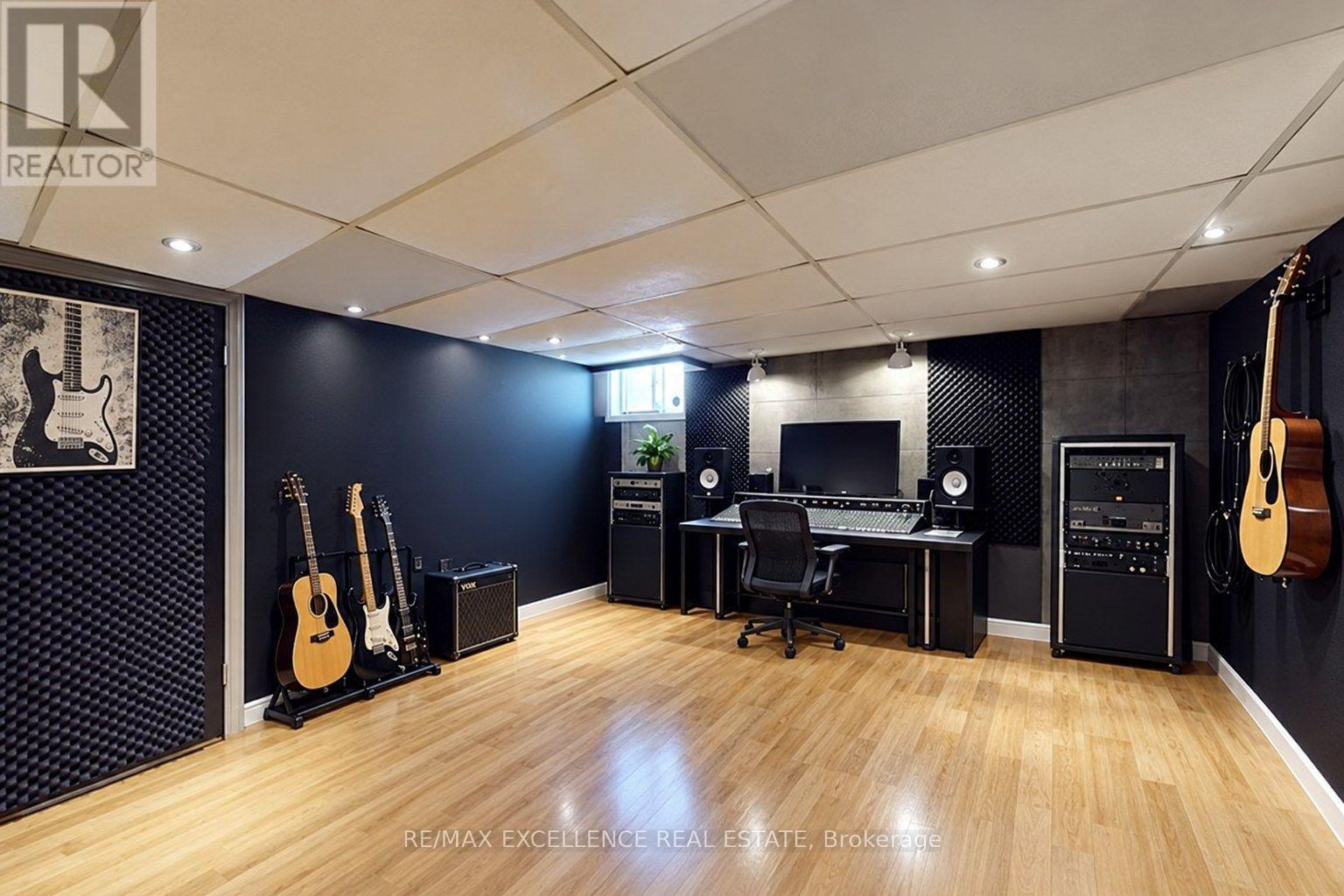 2458 Cobbinshaw Circle, Mississauga, ON photo 27