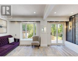2458 Cobbinshaw Circle, Mississauga, ON L5N2G3 Photo 12