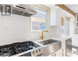 2458 Cobbinshaw Circle, Mississauga, ON L5N2G3 Photo 14