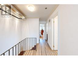 2458 Cobbinshaw Circle, Mississauga, ON L5N2G3 Photo 17