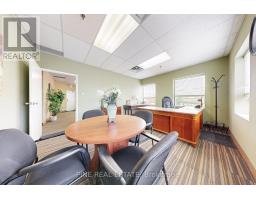 9 - 61 Advance Road, Toronto, ON M8Z2S6 Photo 11