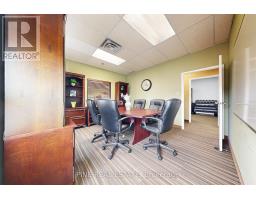 9 - 61 Advance Road, Toronto, ON M8Z2S6 Photo 16