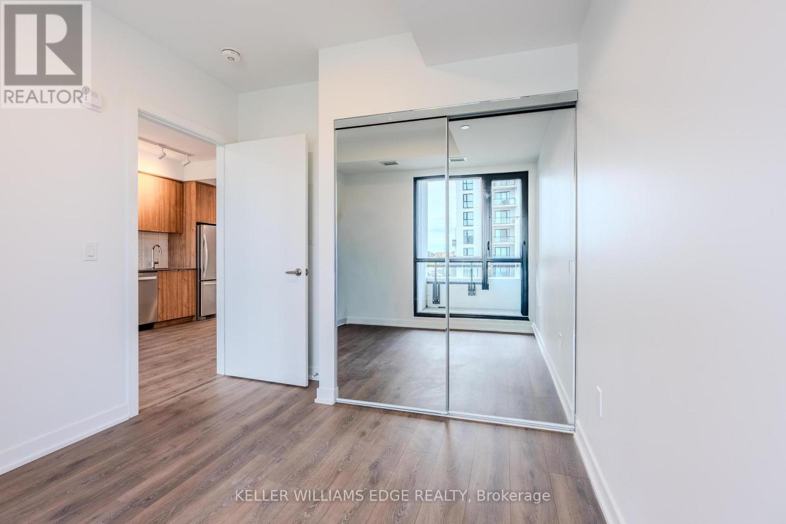 202 - 720 WHITLOCK AVENUE, Milton (CB Cobban) — photo 8
