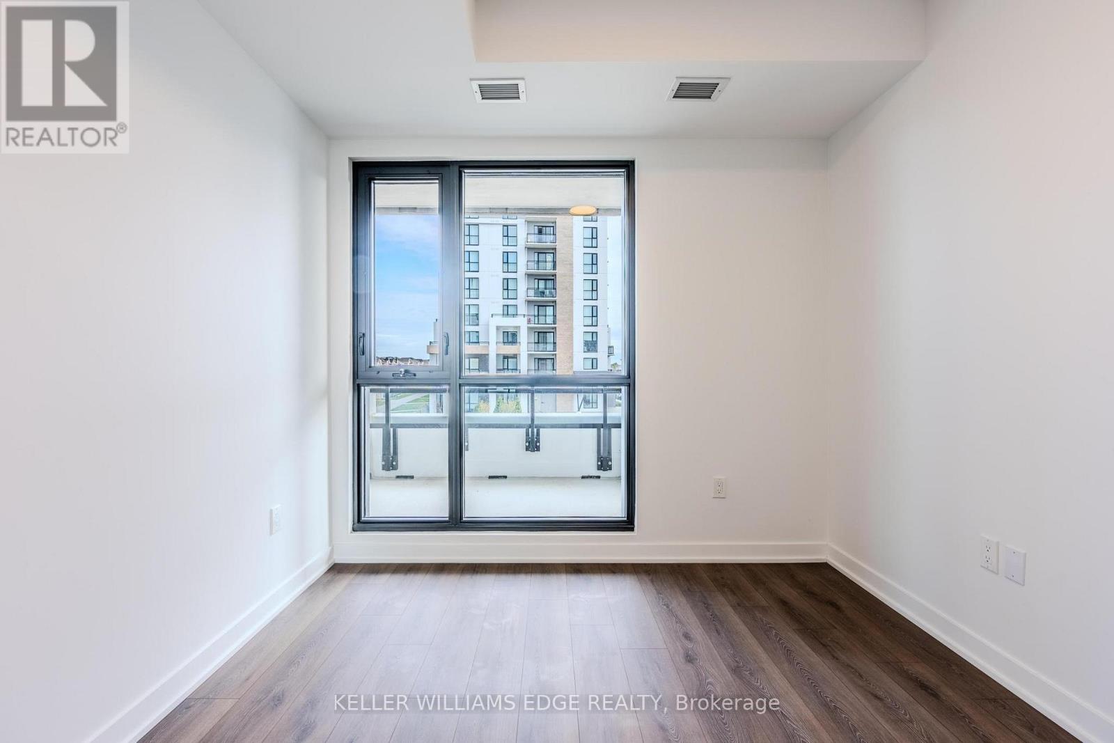 202 - 720 WHITLOCK AVENUE, Milton (CB Cobban) — photo 9