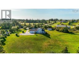 401 Lakeside Road, Dayton, NS B5A5K3 Photo 12