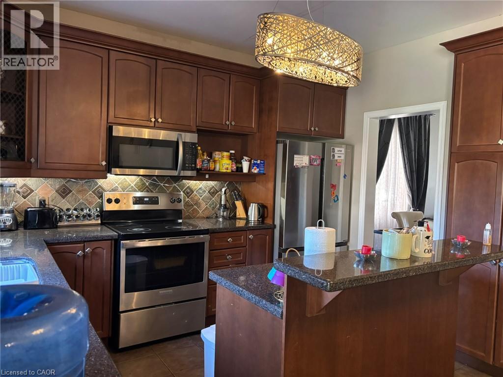386 PINE VALLEY Drive, Kitchener — photo 11