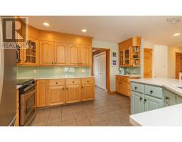 401 Lakeside Road, Dayton, NS B5A5K3 Photo 20