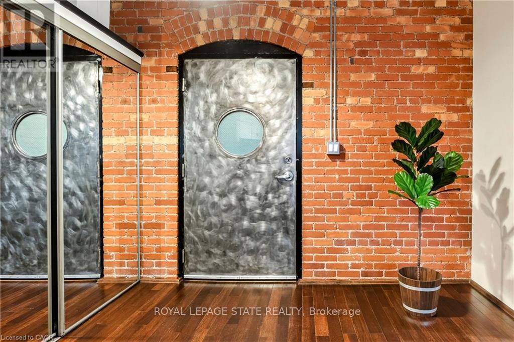 13- 357 Hunter Street West, Hamilton, ON photo 29