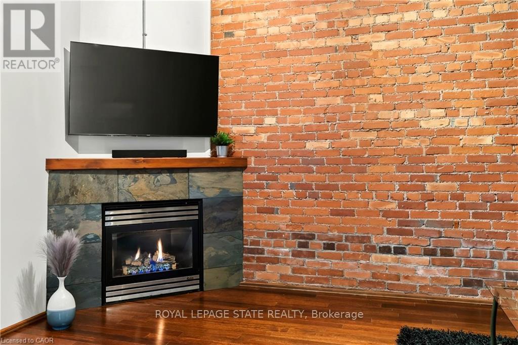 13- 357 Hunter Street West, Hamilton, ON photo 7