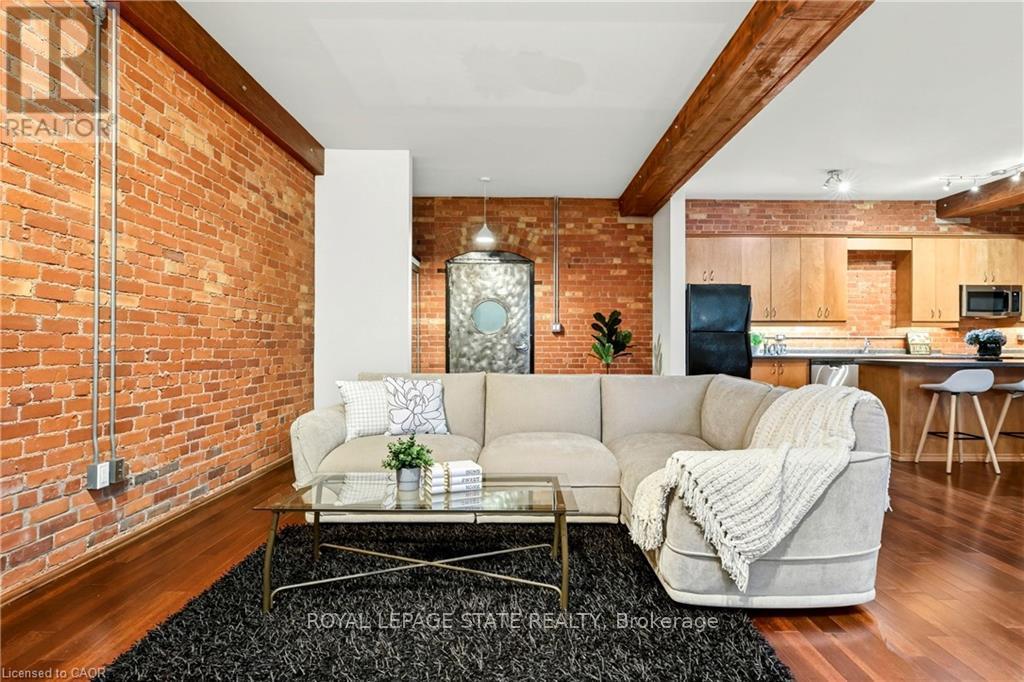 13- 357 Hunter Street West, Hamilton, ON photo 8