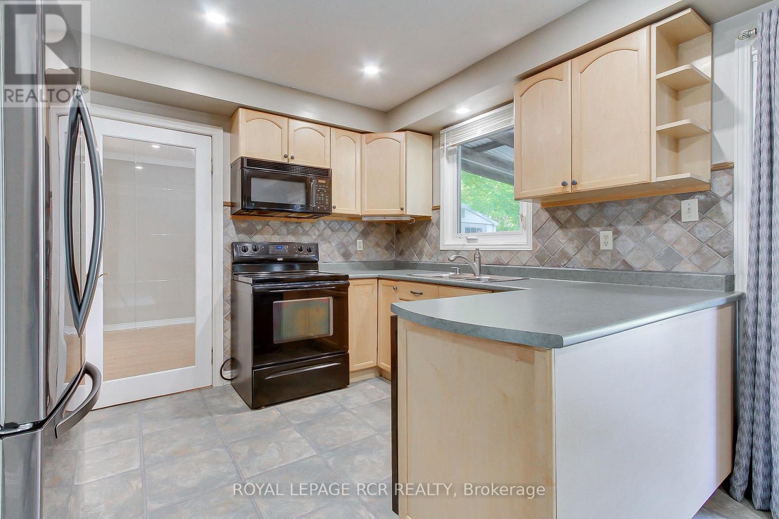 43 Crown Crescent, Bradford West Gwillimbury photo 10