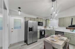 Recreation room - 95 Ostafiew Farm Road, Winnipeg, MB R2R2C4 Photo 7
