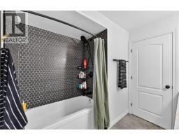 165 Damien, photo 23