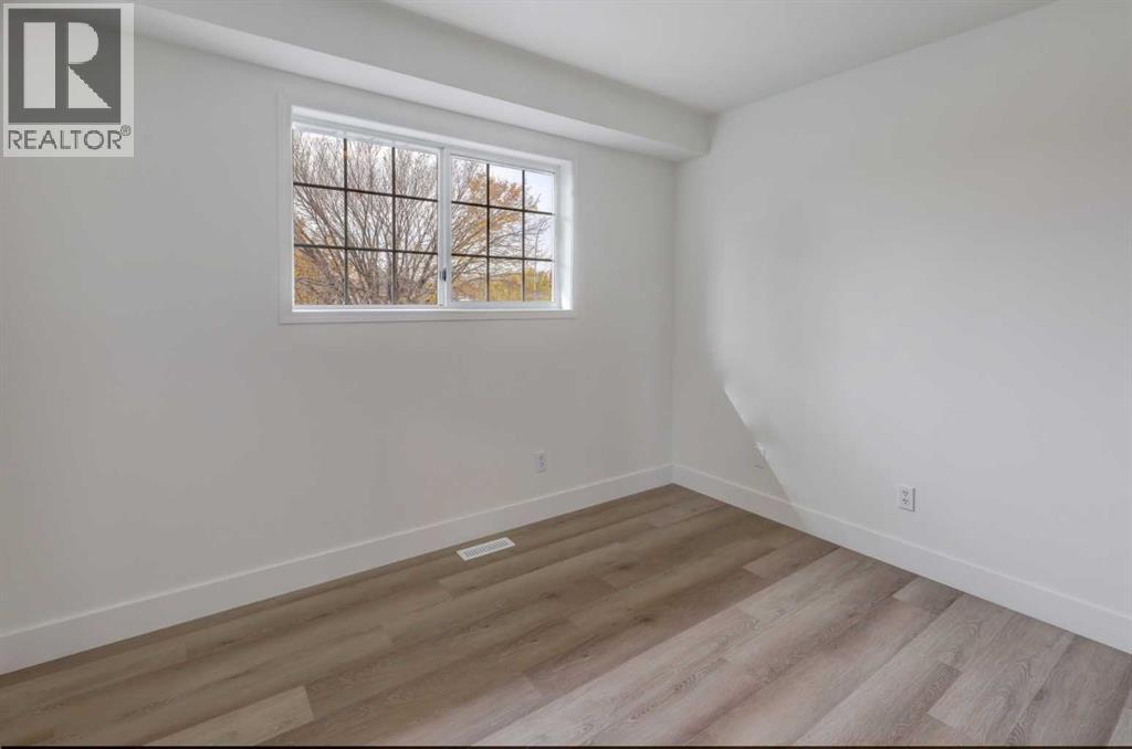 826 Coventry Drive NE photo 22