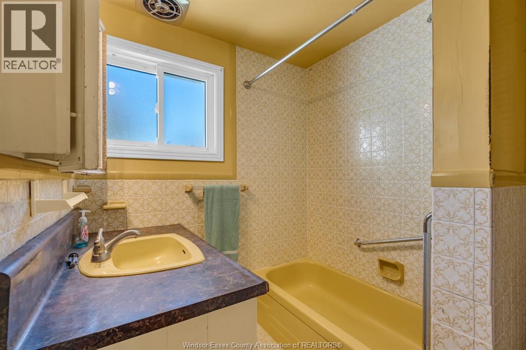 3480 BLISS ROAD - 18