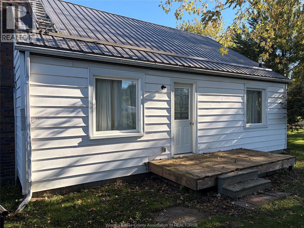 6104 MALDEN ROAD, Tecumseh — photo 2