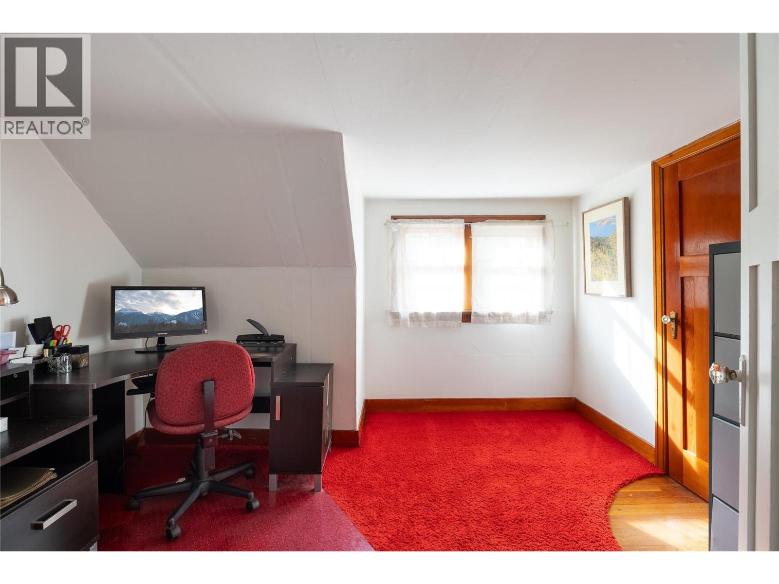 3107 25 Street - 27