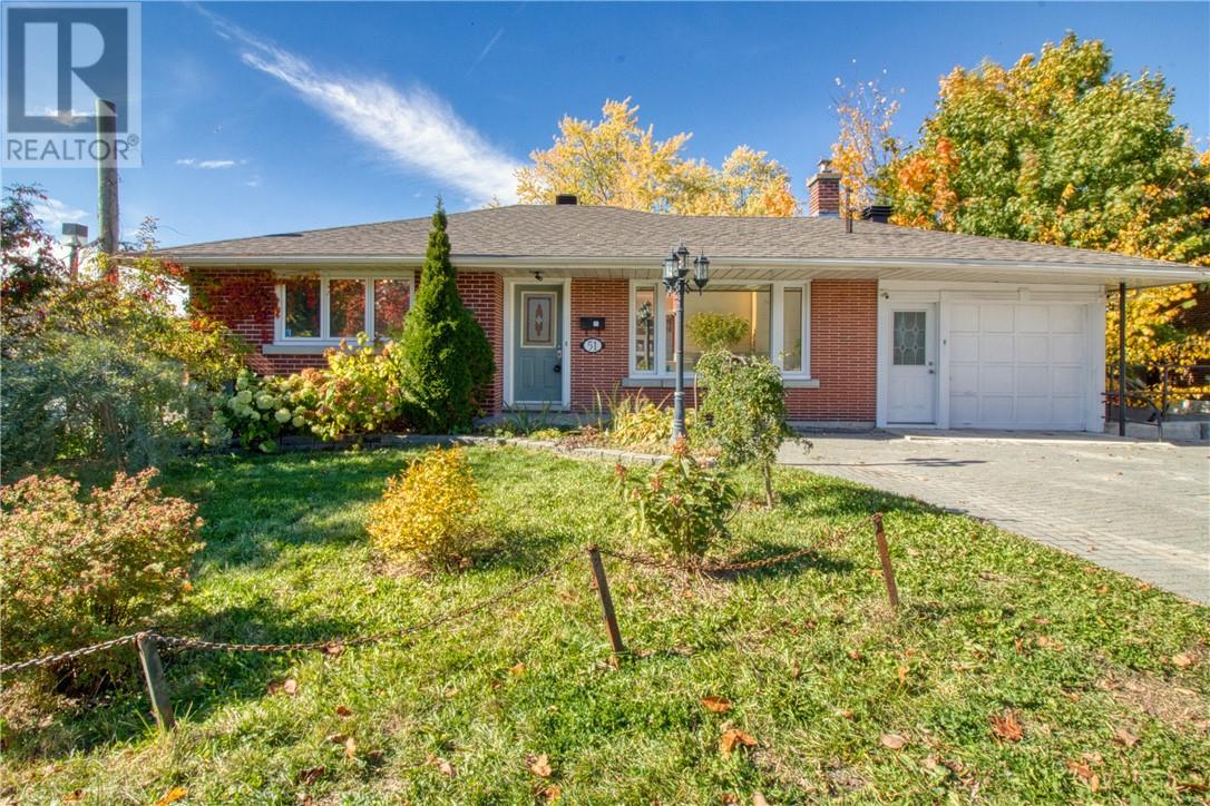 51 Mackenzie Street, Sudbury