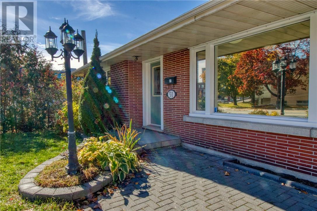 51 Mackenzie Street, Sudbury — photo 3