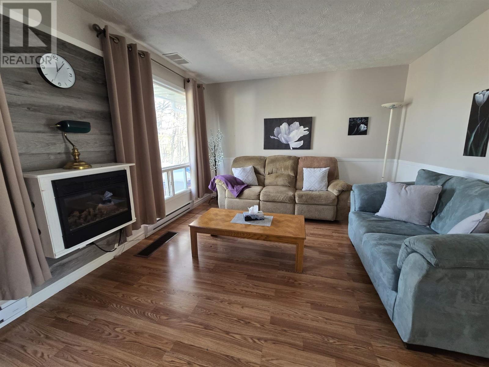 8 Bailey LN, Elliot Lake — photo 12