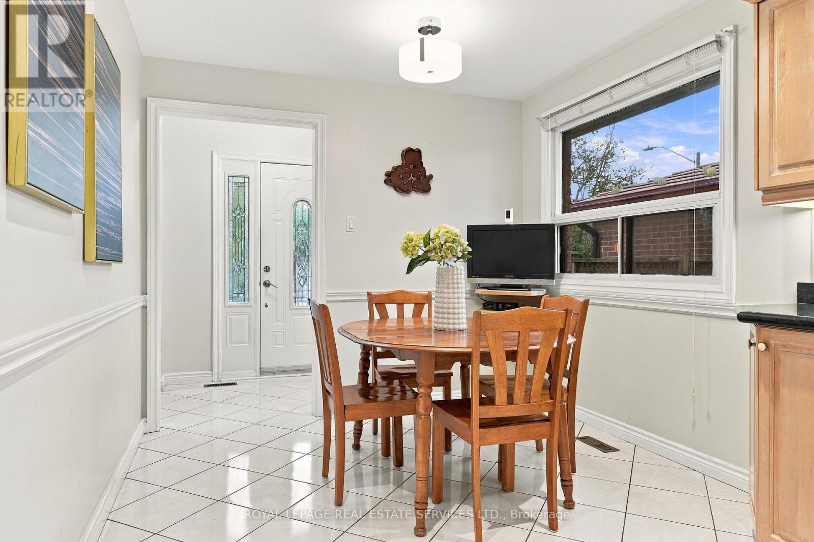 476 Michelle Row, Mississauga, ON photo 8