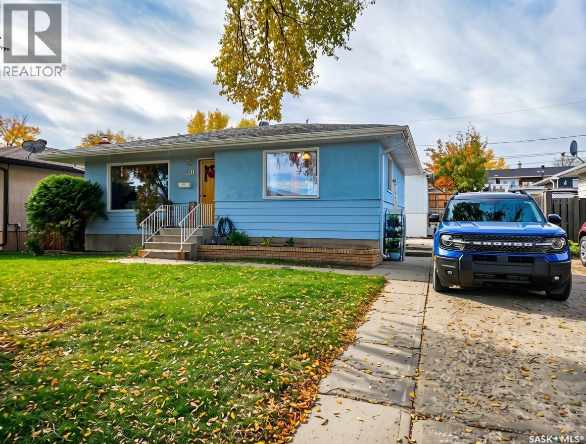 30 Allen DRIVE, Swift Current — photo 2