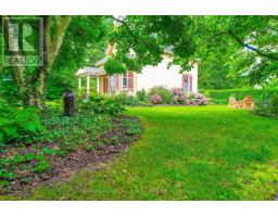 129 Victoria Street, Niagara On The Lake, ON L0S1J0 Photo 33