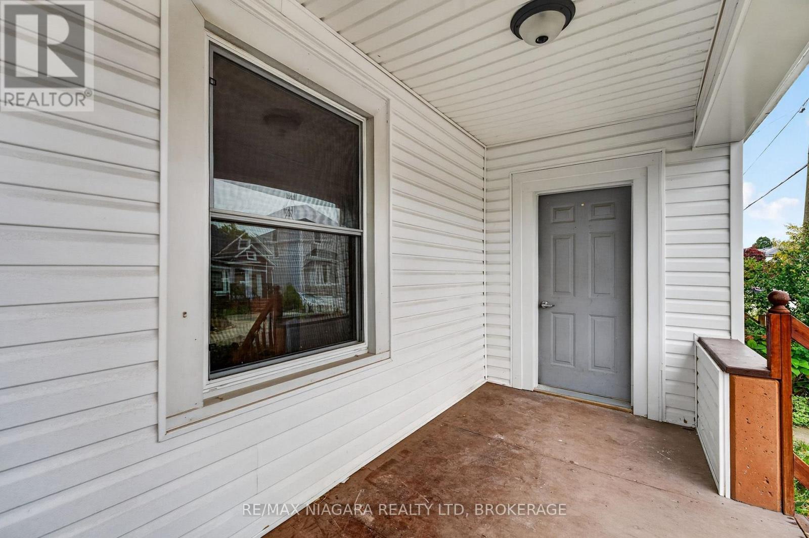 44 LOWELL AVENUE, St. Catharines (Downtown) — photo 5