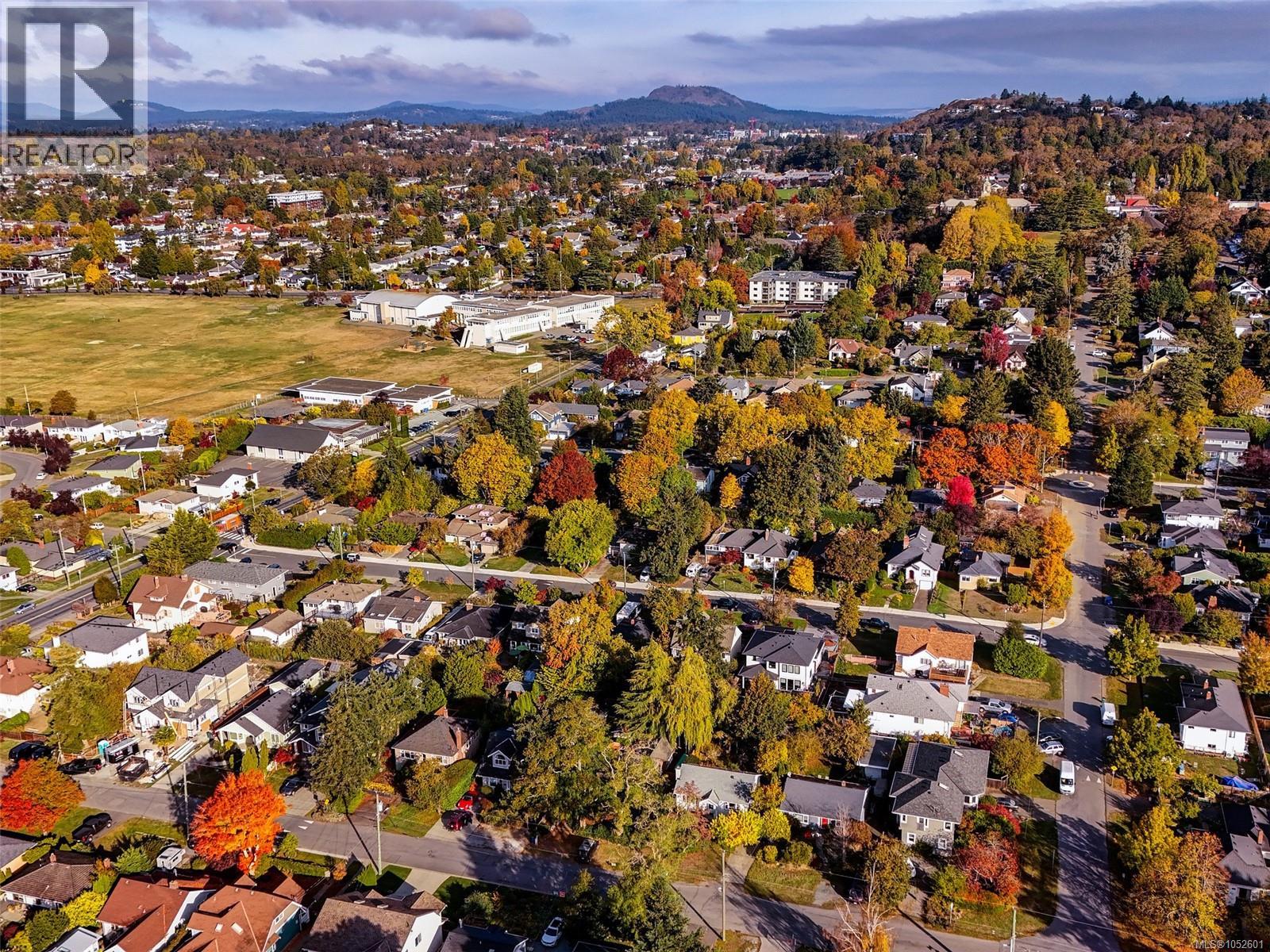  1882 Neil Street, Saanich