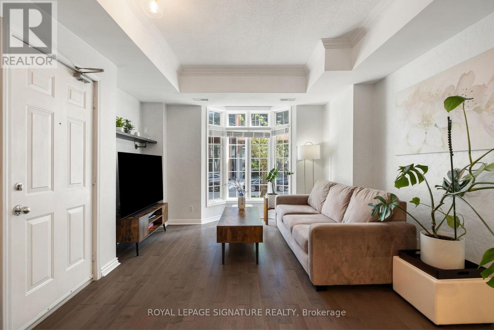 8C PORTLAND STREET, Toronto (Waterfront Communities) — photo 3