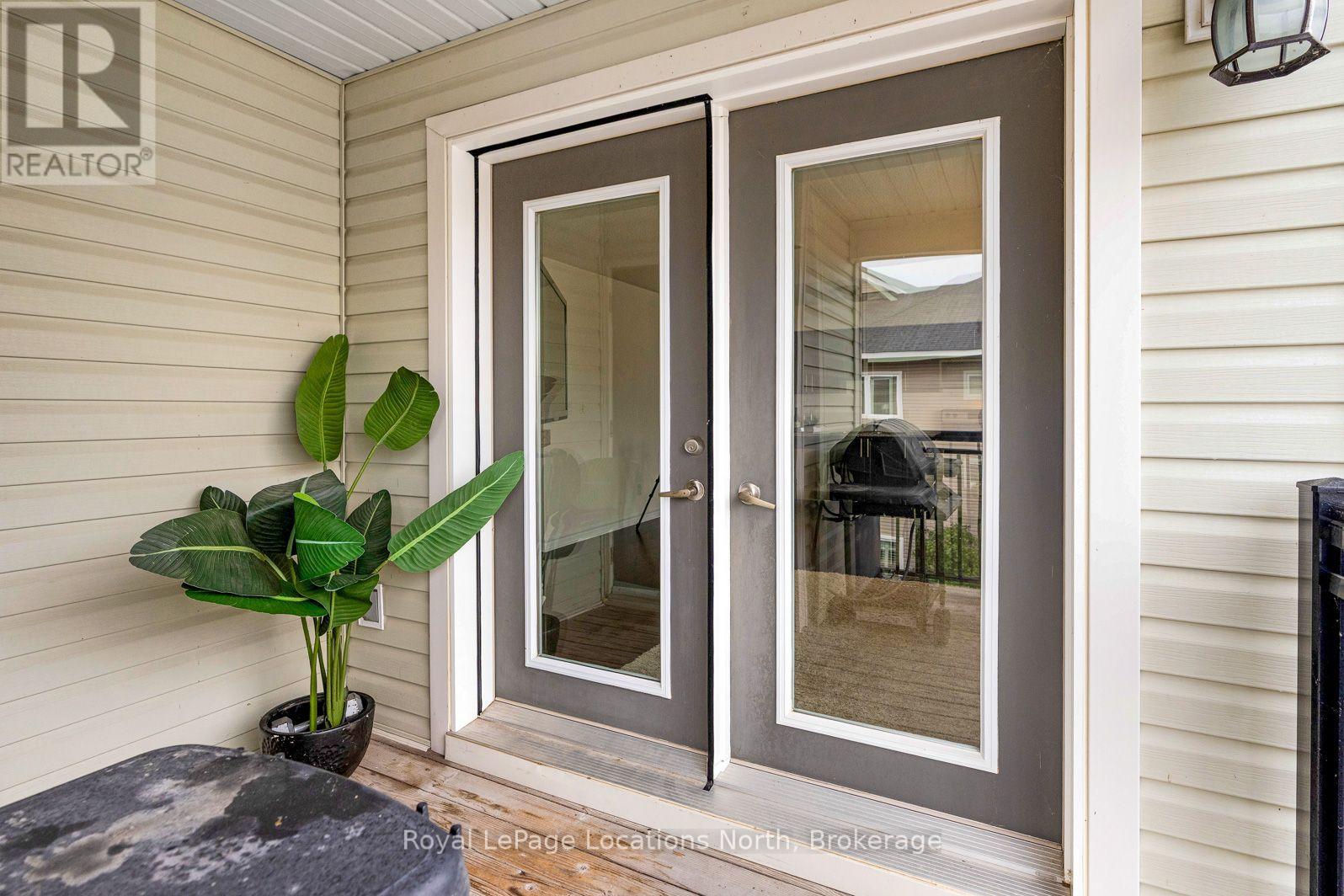 300-1 Brandy Lane Drive, Collingwood photo 20