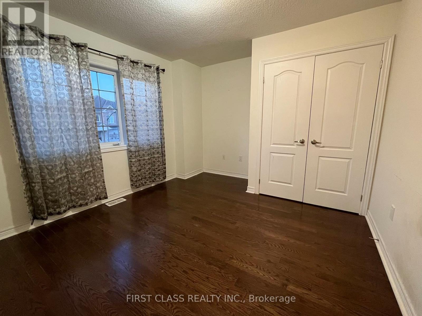 69 Promenade Drive, Whitby, ON photo 12