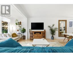 236 Virginia Avenue, Toronto, ON M4C2T8 Photo 10
