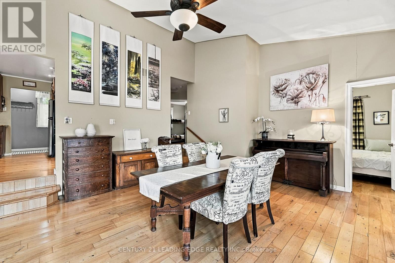522 VIEW LAKE ROAD - 11